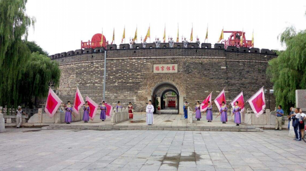 20190920427887.png 三孔.png