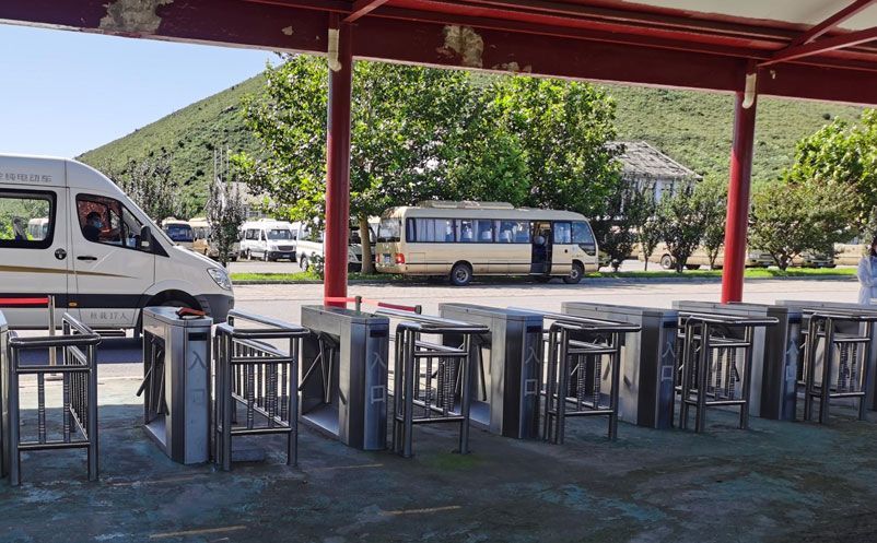 1733381551199968.jpg 1638842713768619.jpg